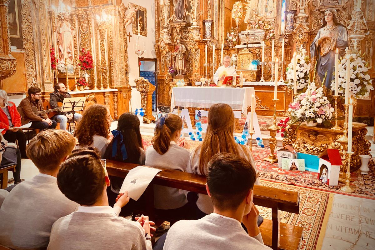 Vivimos la celebración de la Inmaculada de forma especial